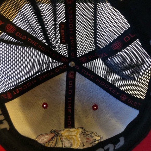 Chicago Blackhawks Cap - One Size Flex Stretch Fit - NHL Old Time Hockey - Picture 6 of 10